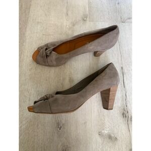 Maripé Taupe Grey Suede Peep Toe Knotted Block Heels Made in Italy Size 39.5